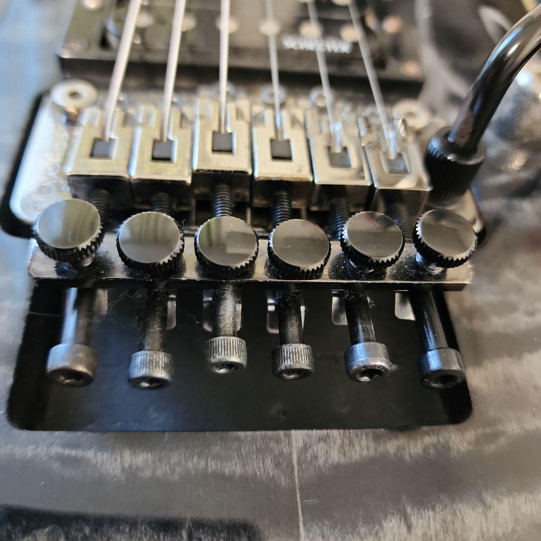 ギター Schecter Omen Extreme 6 FR Floyd Rose