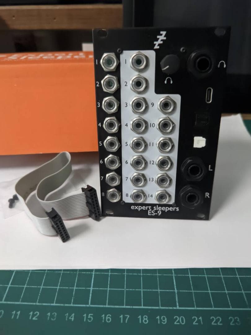 Expert Sleepers ES-9　元箱付き