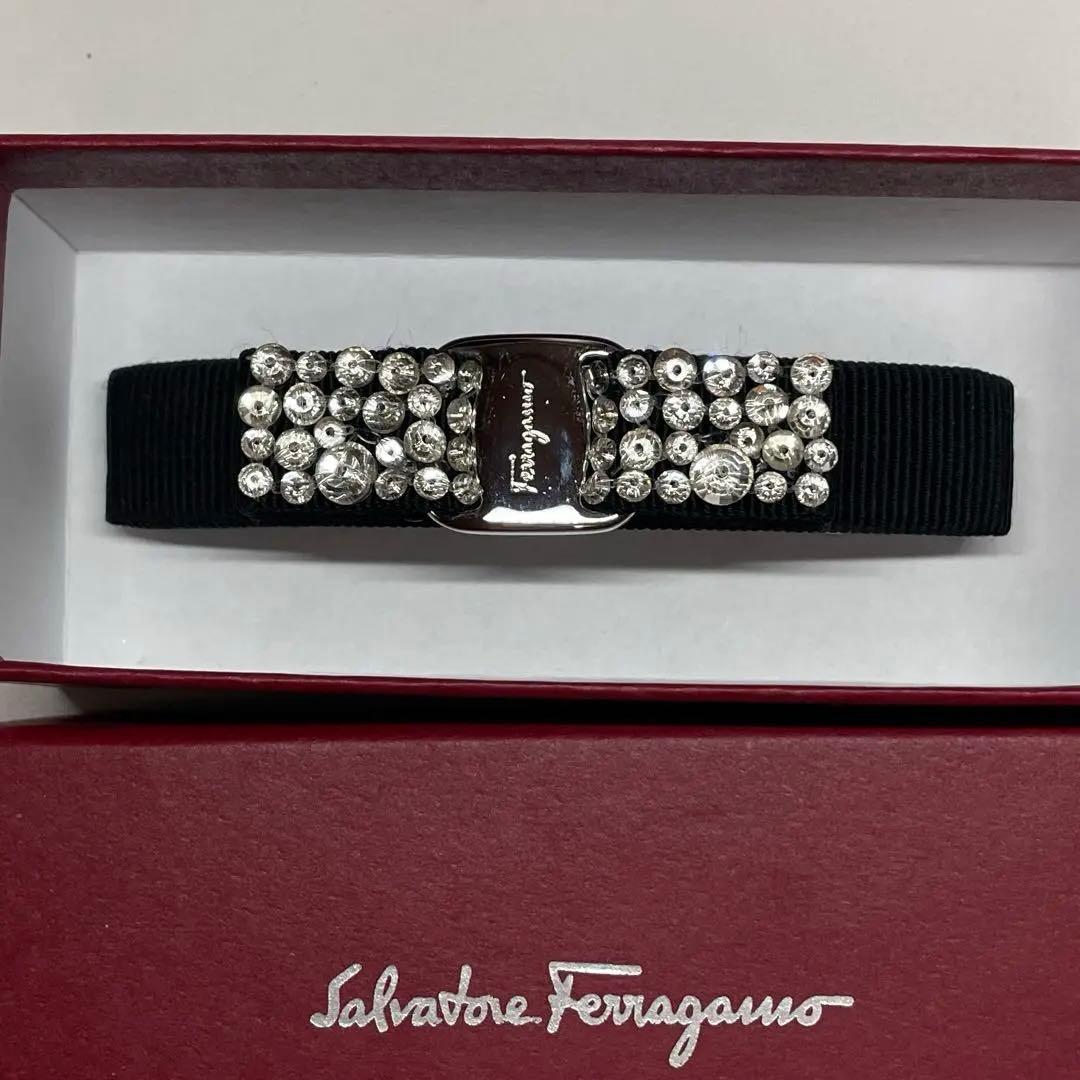 フェラガモ　ビジューバレッタ