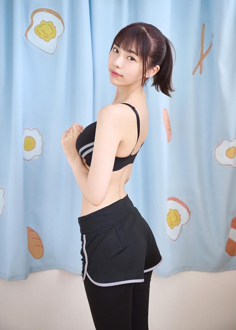 菊池姫奈A4サイズピンナップ１３枚