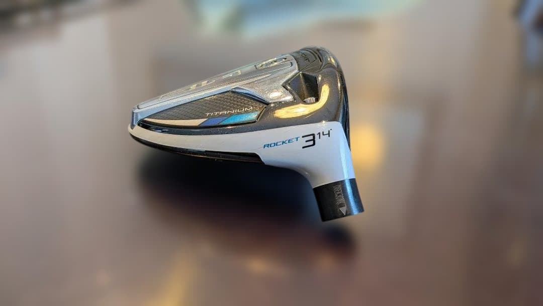 希少品TaylorMade SIM 3W ロケット ヘッドカバー付き