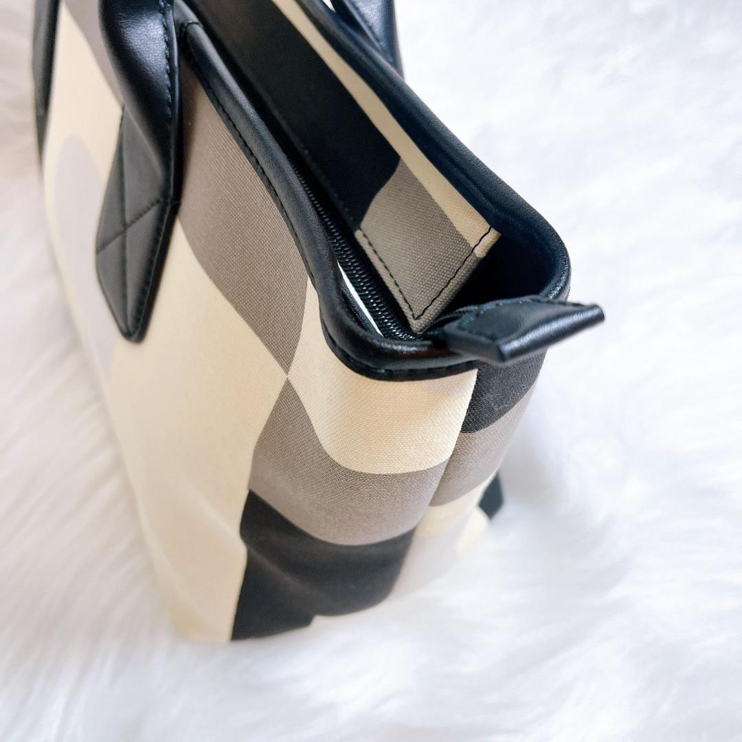 バリー　ビジー　Bロゴ　キャンバス　ハンドバック　Bモチーフ　マルチカラー