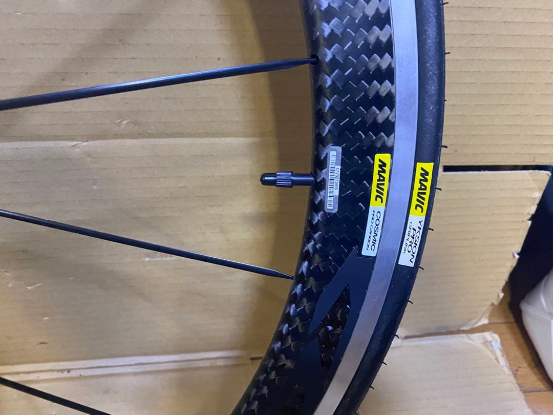 Mavic cosmic Pro carbon フロントのみ　新品未走行未取付