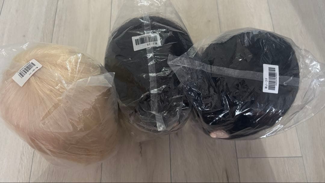 ま*き様 美容学生 ウィッグ MJ-39 プラチナ×1＆MJ-39×2セット