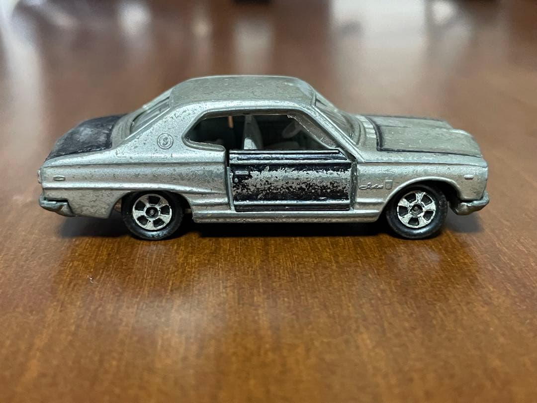 トミカ 日本製 1Aホイール スカイライン HT 2000 GT ハコスカ