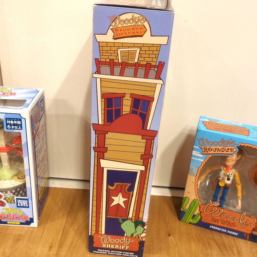 本日削除☆　ディズニー　ピクサー　トイストーリー　ウッディ　フィギュア