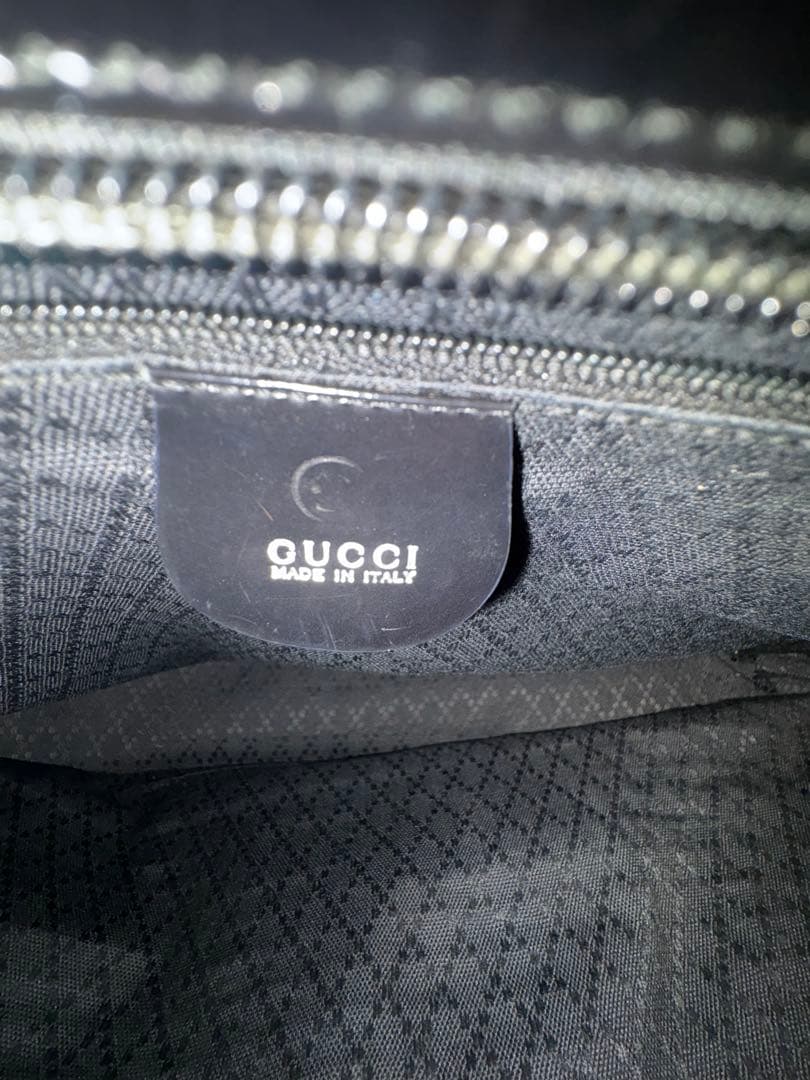 GUCCI ブラック ハンドバッグ バンブーハンドル