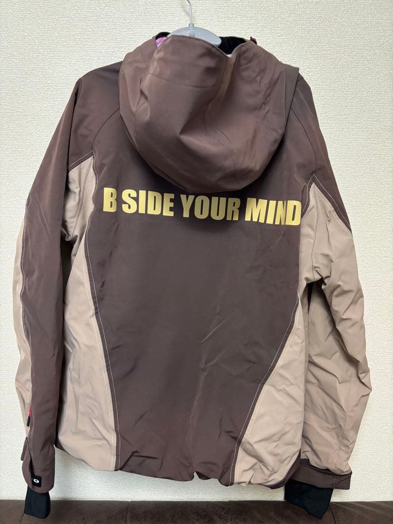 【セットアップ】OVYO スノーボードウェア　上M下S USED