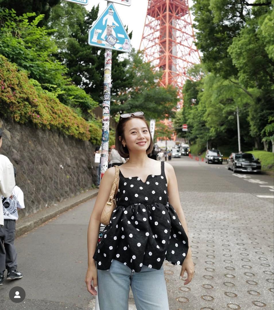 新品 紙タグ Bibiy. BIANCA BLOSSOM TOP BLACK 黒