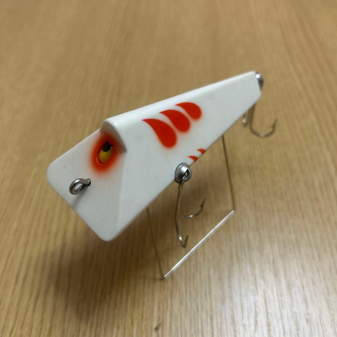 グロデベ　オベリスク