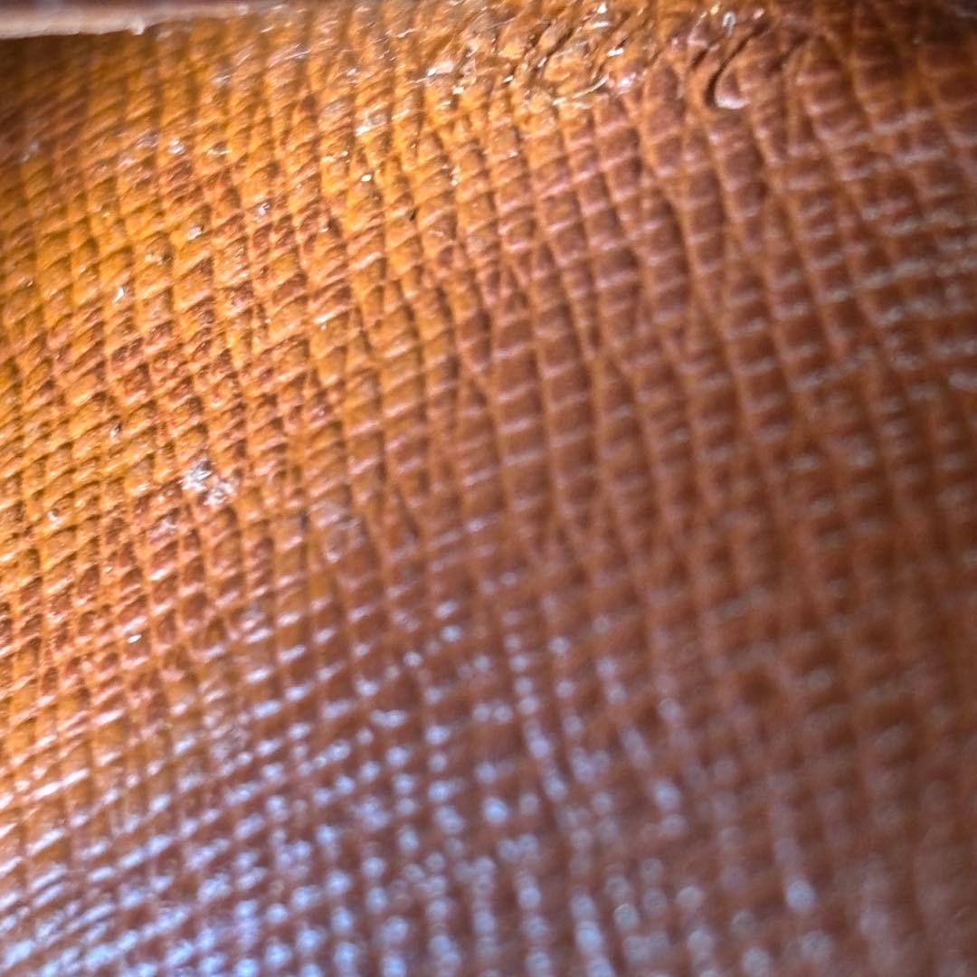 ルイヴィトン エピ ポルトカルト クレディ カードケース 札入れ ブラウン系