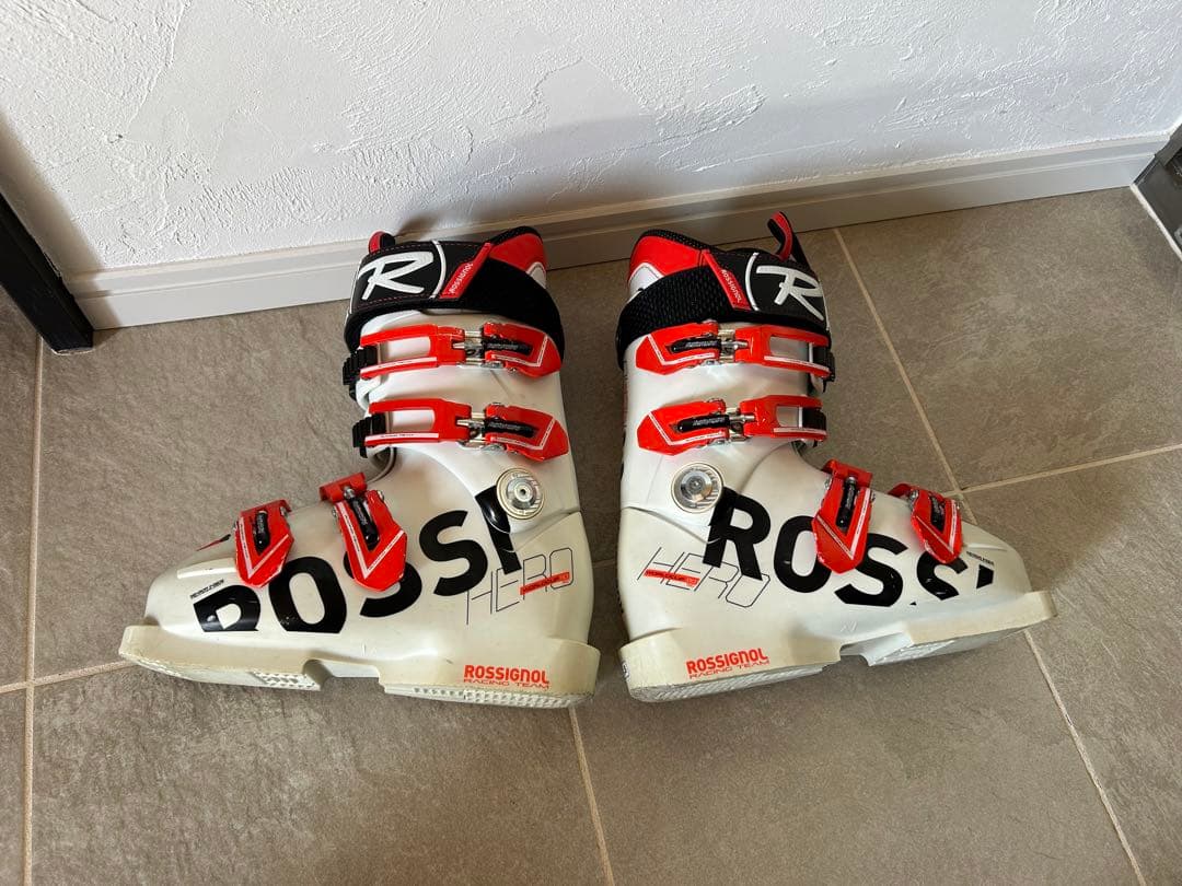 ROSSIGNOL スキーブーツ 21-21.5㎝　HERO WORLD CUP
