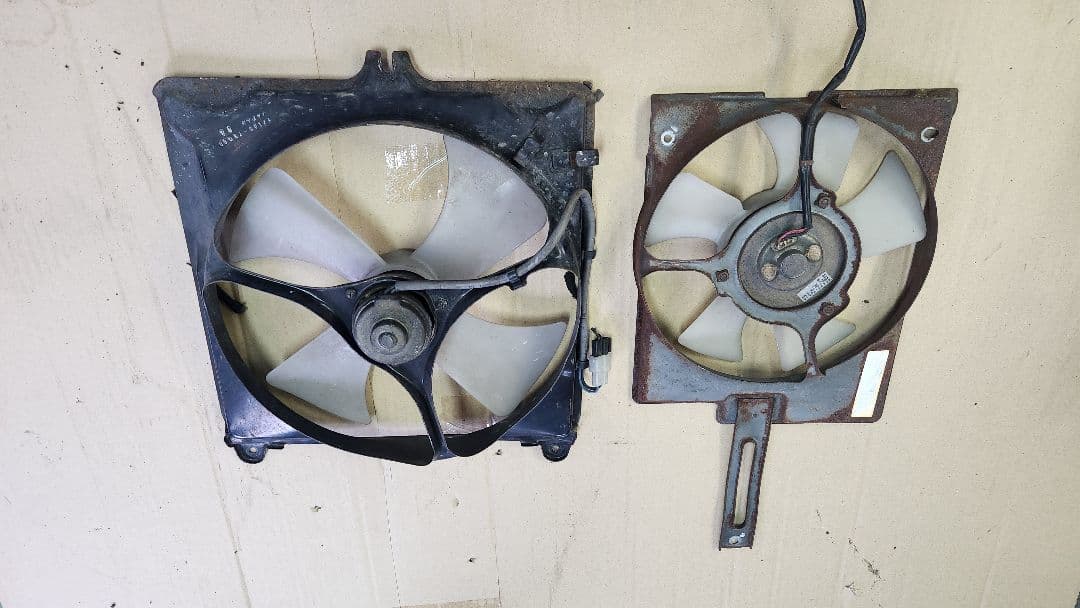 か*つ様 HA11S アルトワークス　コンデンサーファン　ラジエーターファン　動