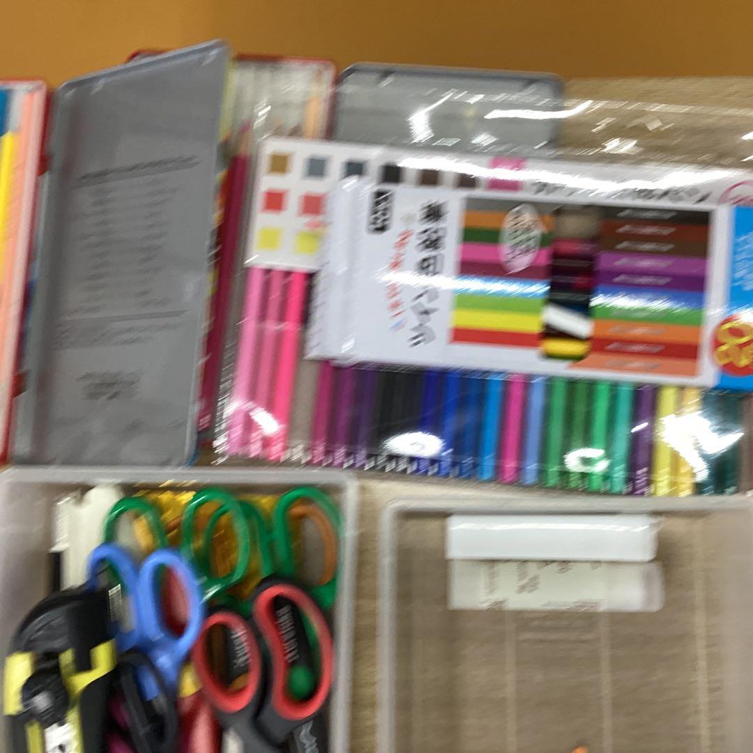 文房具セット 色鉛筆・マーカー・ハサミなど先生の分道具