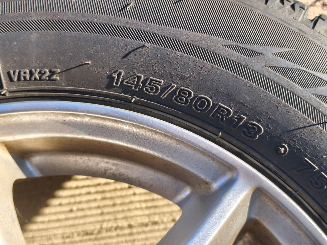 145/80R13 スタッドレス 軽自動車 4本 ブリジストン　千葉市　引取限定