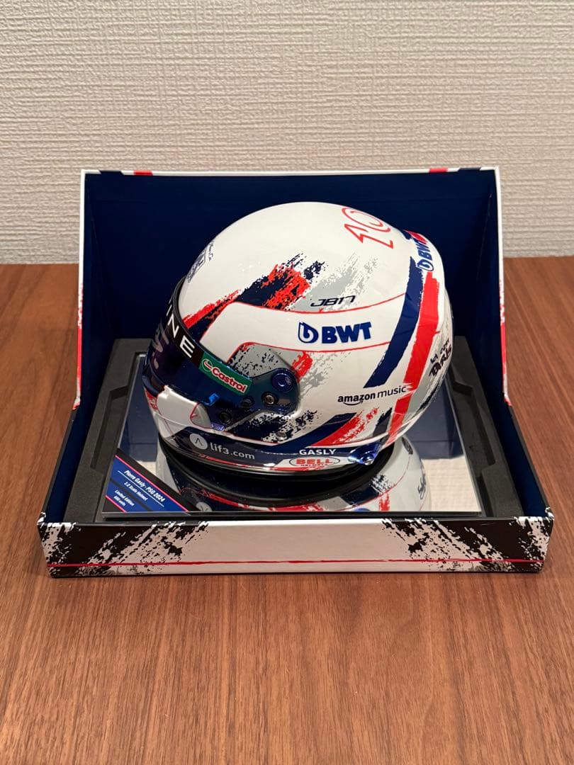 ピエールガスリー 直筆サイン ヘルメット 世界600ピース限定生産