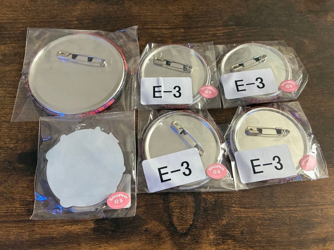 覆面系ノイズ　⭐︎ハルヨシ⭐︎ ドでか缶バッジ　アクキー　くじ　缶バッジ