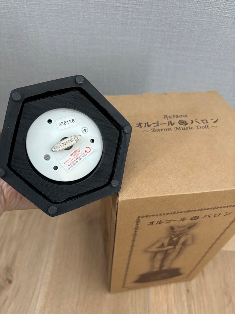 ジブリ　オルゴール　バロン