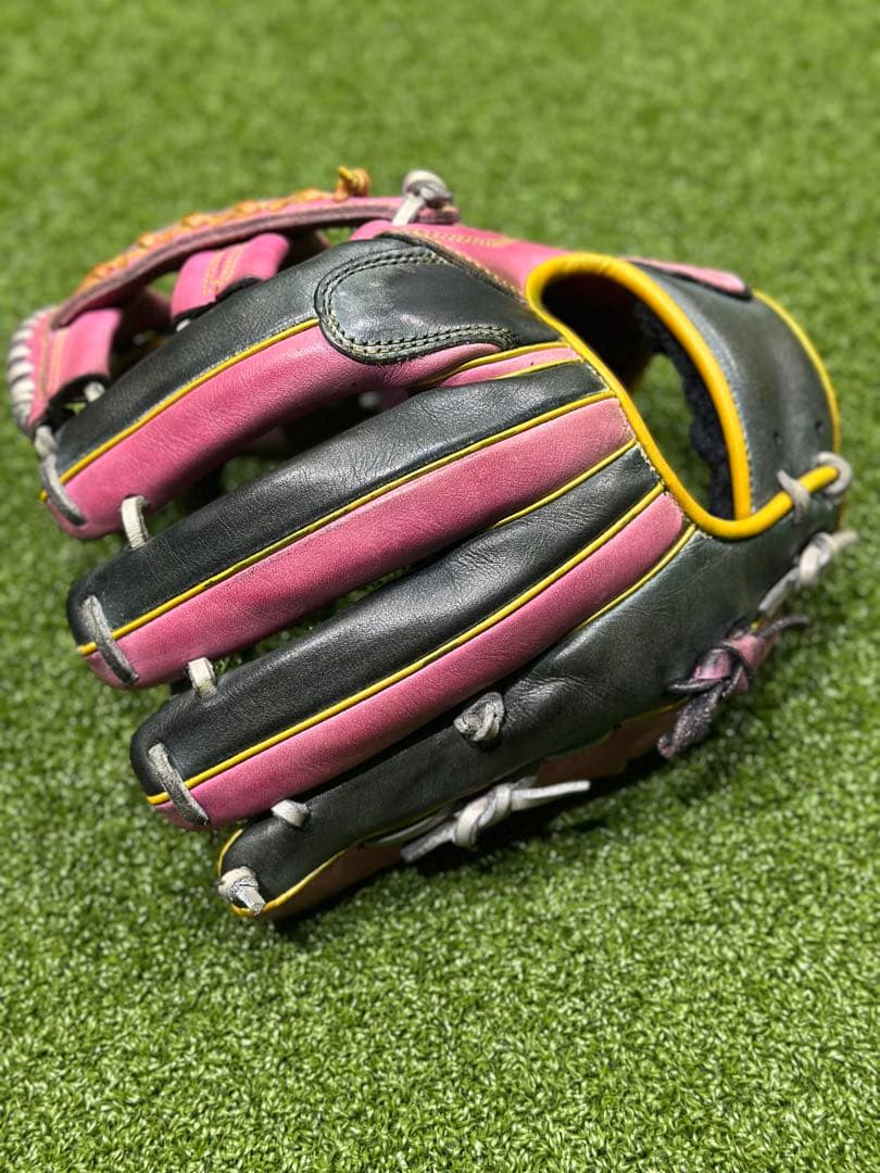 トレジャー 軟式用内野手用グローブ