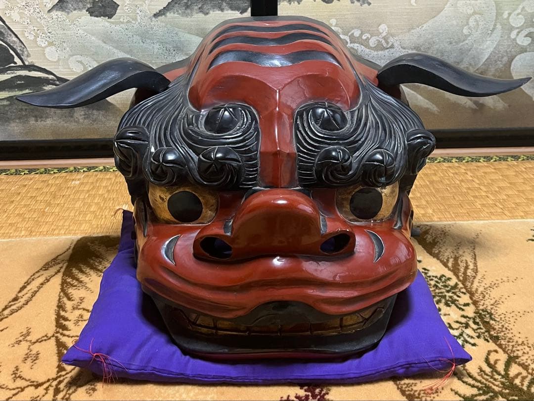 【木彫りの獅子頭】獅子舞　開閉式　縁起物　雌雄片方づつの出品　②
