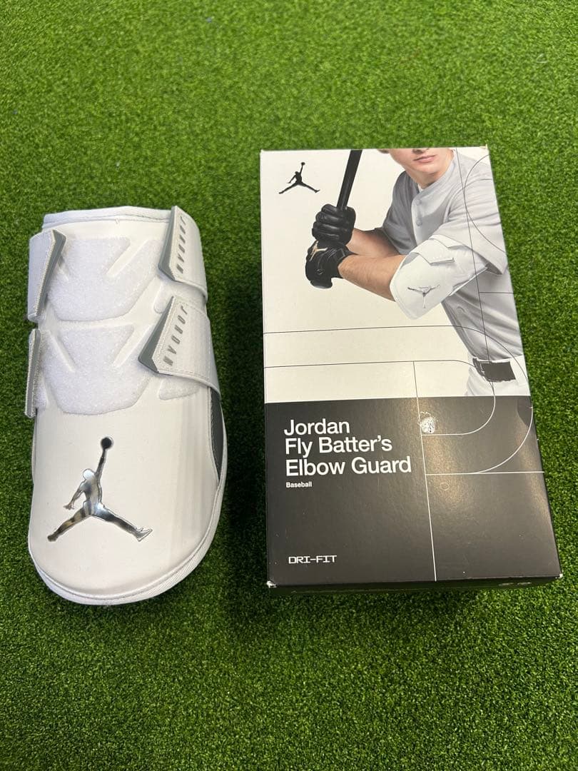 ジョーダン　エルボーガード　レッグガード