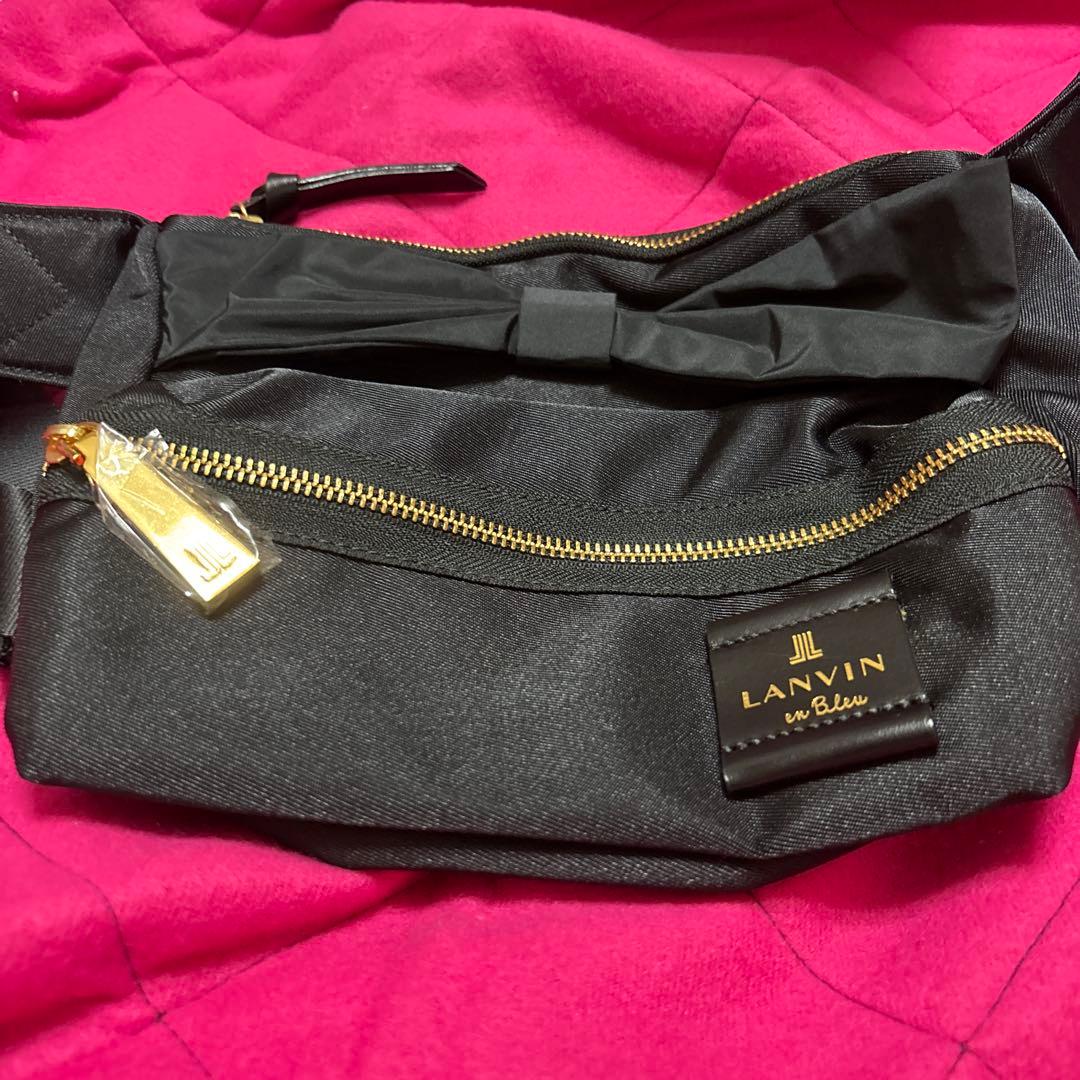 LANVIN en Bleu トロカデロ ウエストポーチ 黒ブラックボディバッグ