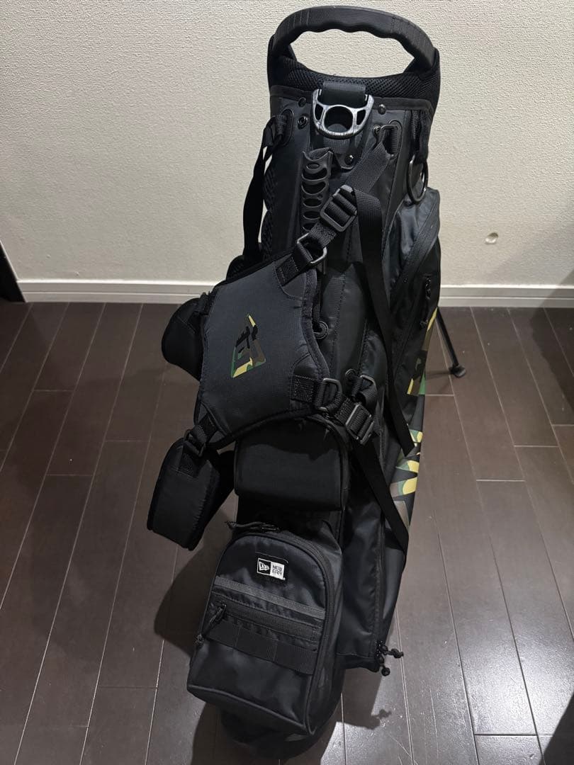 NEWERA スタンド式キャディバッグ ブラック・カモフラージュ