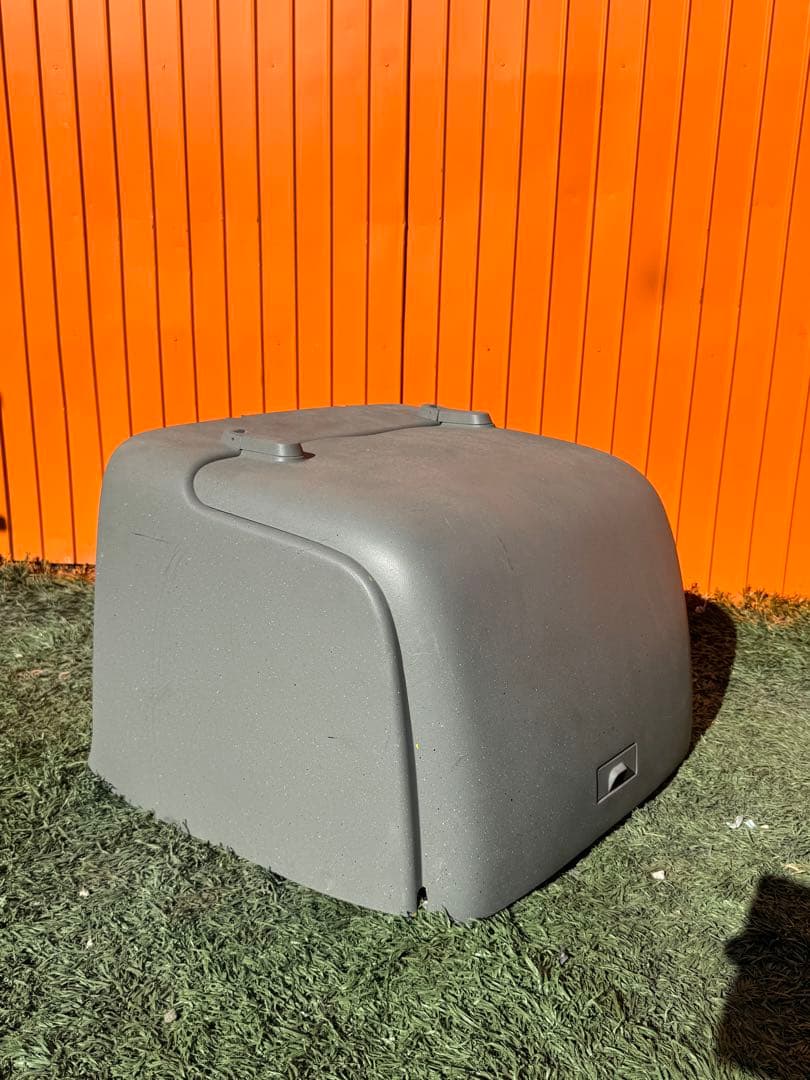 TA02ジャイロキャノピー純正リアボックス！