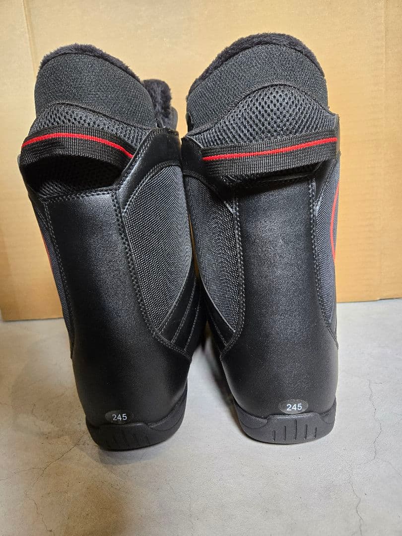 LASTARTS スノーボードブーツ 女性用 ブラック