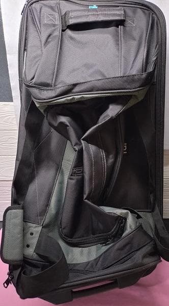 Y【中古品】FUL　キャリーバッグ　スーツケース　黒　S