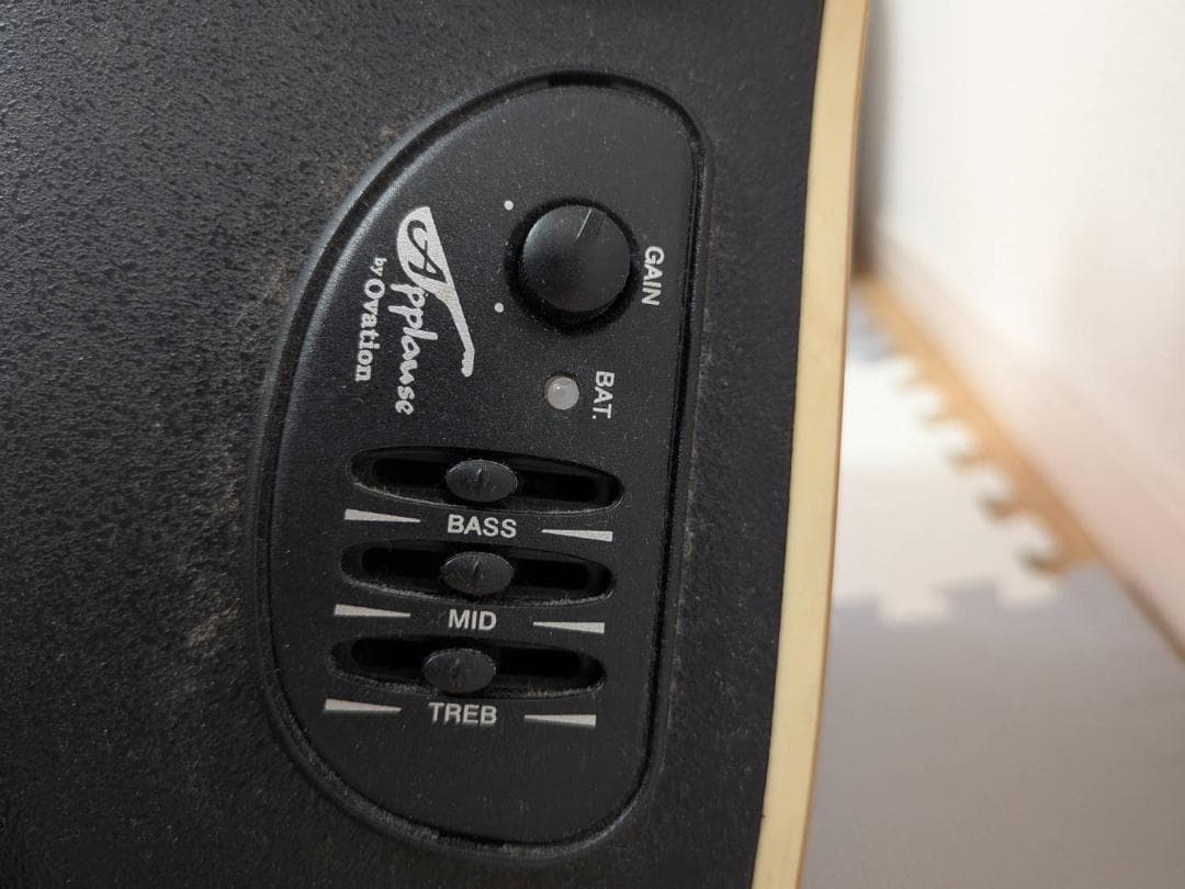 Ovation applause　オベーション AE147　ギター　エレアコ