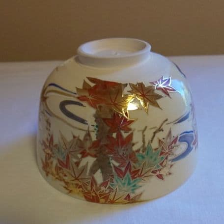 T 114 抹茶碗 龍田川・桐山作 ( 鵬雲斎大宗匠箱書 )