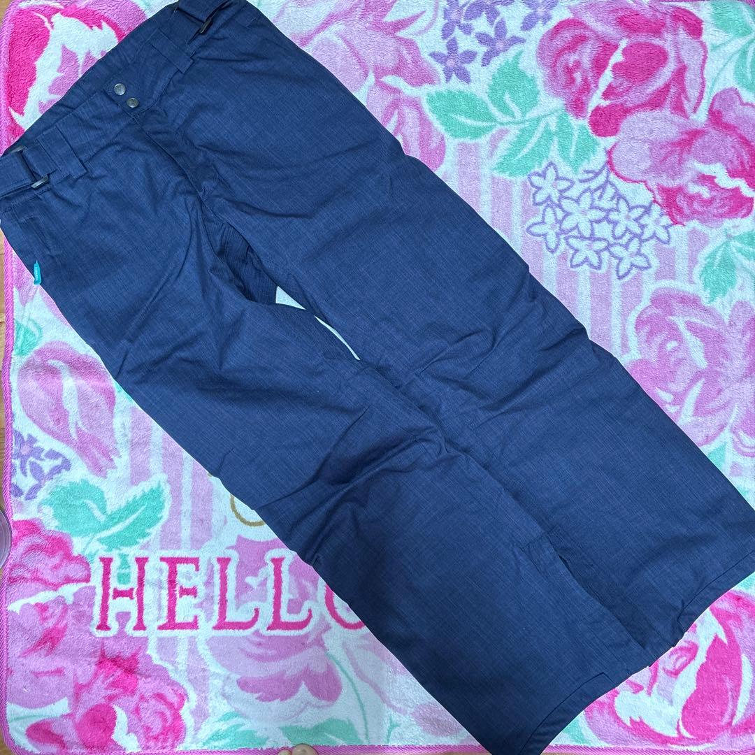 ICEPARDAL女性用カラフル花柄 スキーウェア