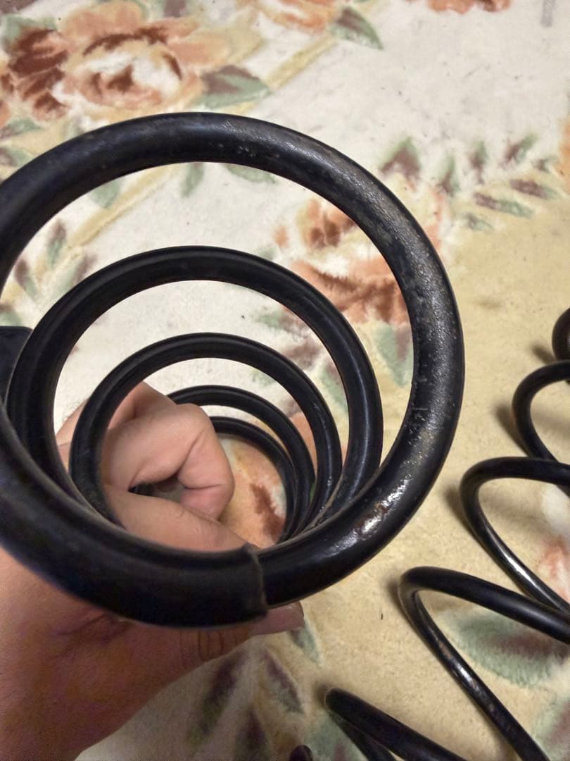 スバル　サンバー　TW1 フロントスプリング