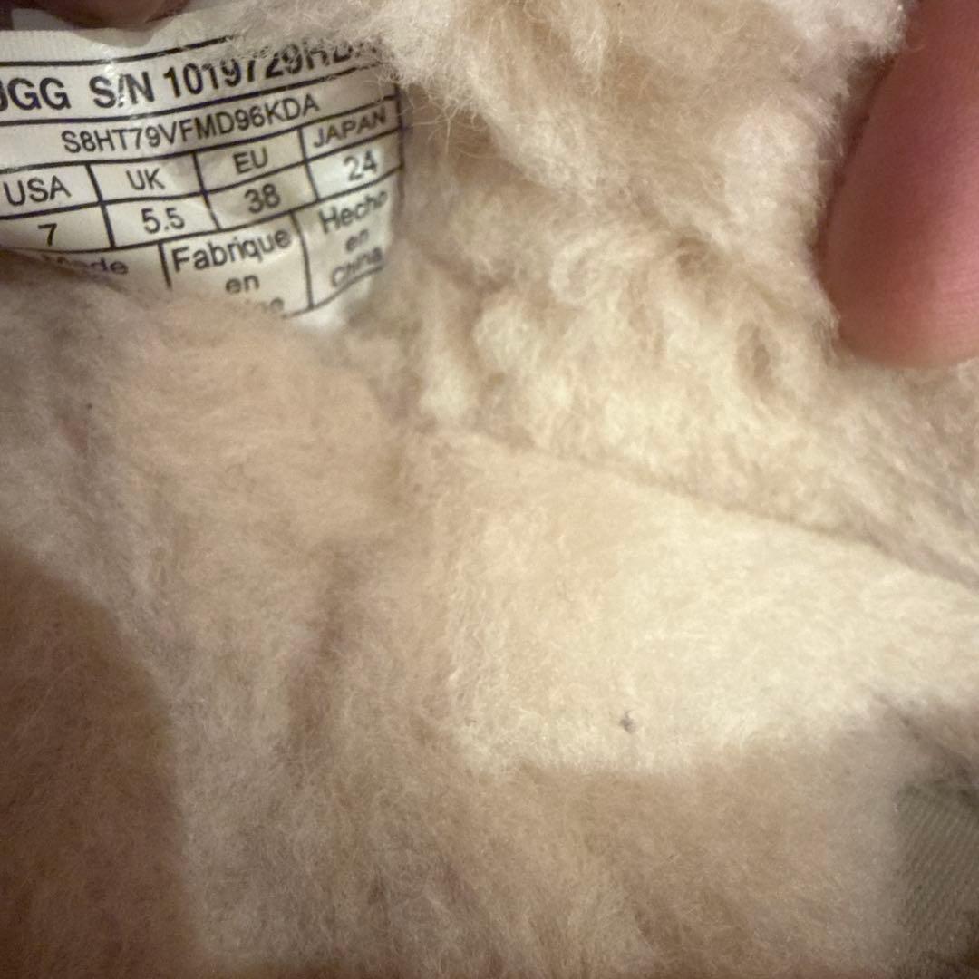 UGG グレー モカシン 花飾り付き