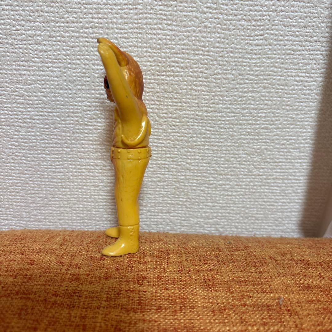 仮面ライダー フィギュア イエロー