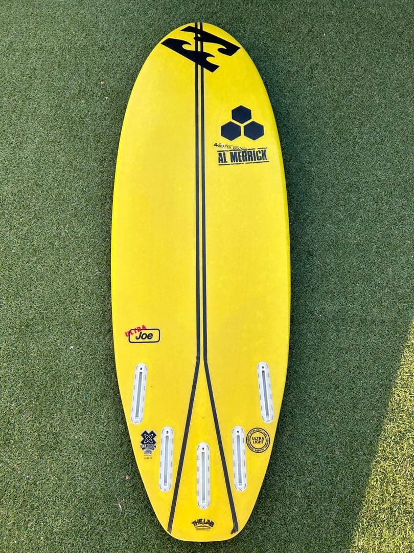 万！ CHANNEL ウルトラジョー　サーフボード