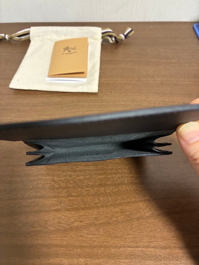 IL BISONTE 名刺入れ ブラック