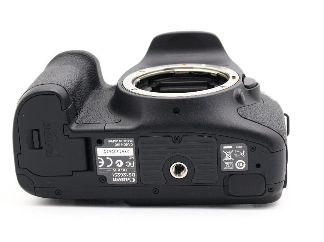 ■完動品 Canon EOS 7D デジタル一眼レフカメラ ショット数1440