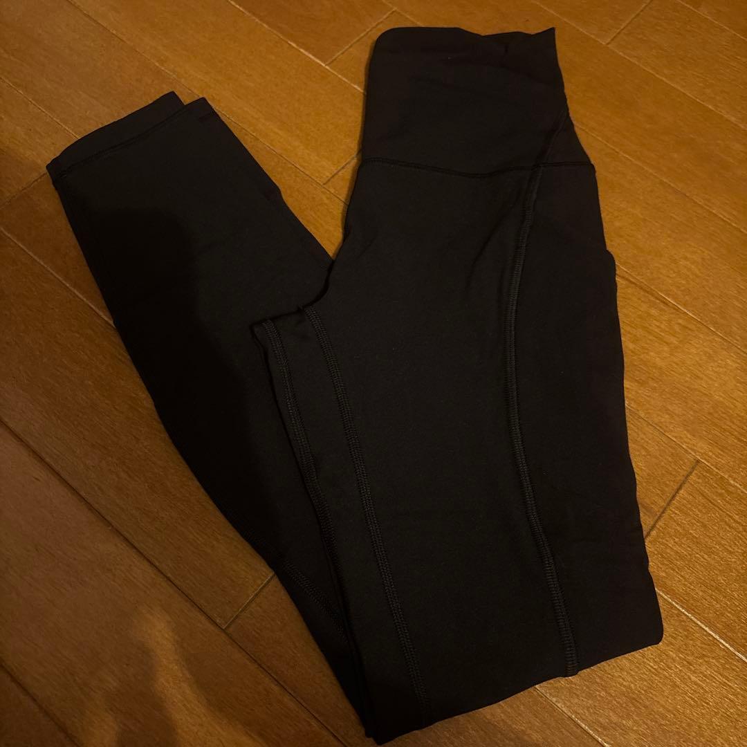 ルルレモン　ウエア