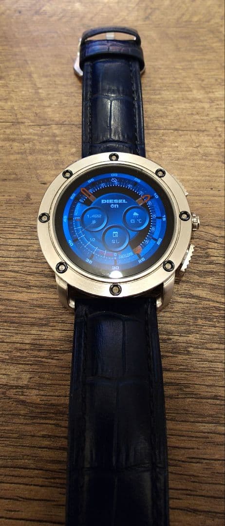 DIESEL スマートウォッチ DZT2014