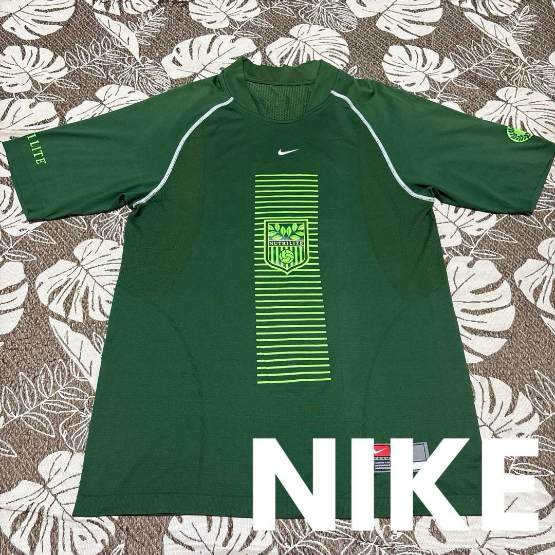 NIKE(ナイキ)ニュートリライト　ゲームシャツ　ロナウジーニョ　#10