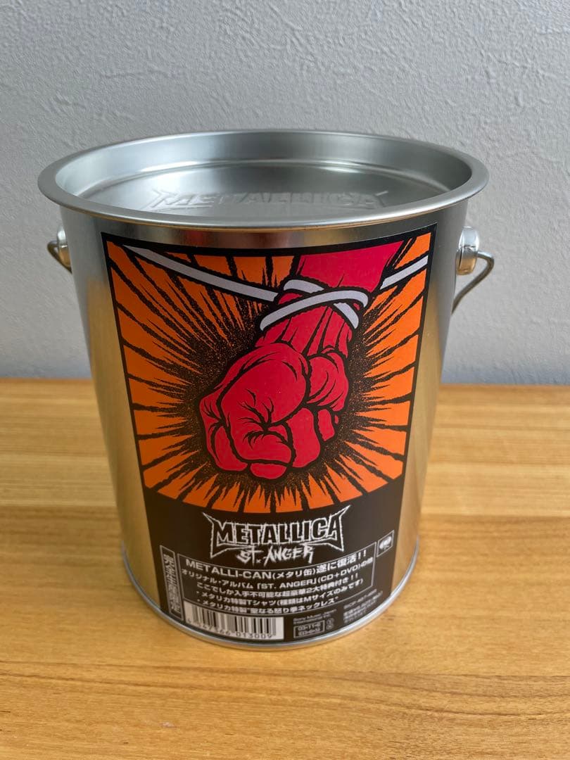 llica メタリ缶　セイントアンガー　限定生産グッズ