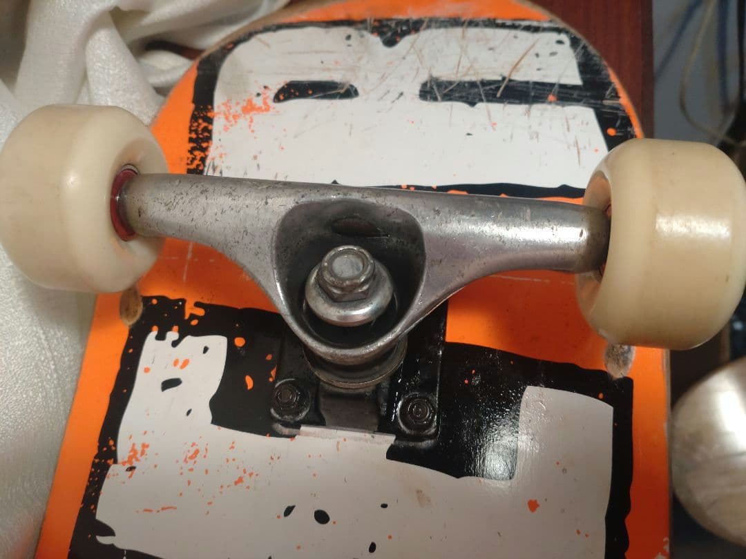 baker ベーカー　スケボー　デッキ　スケートボード　2枚セット