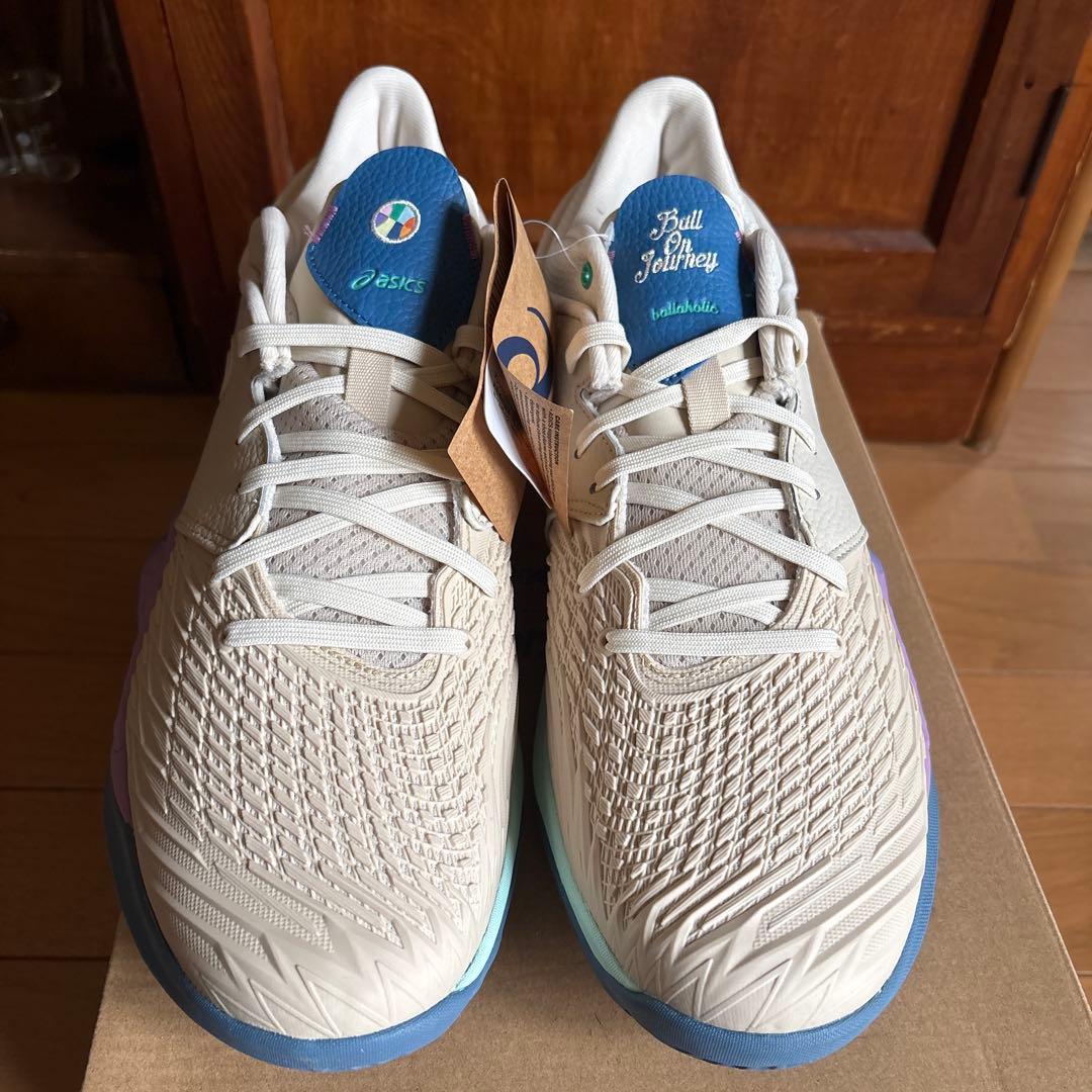 新品、未使用品　ボーラホリックasics バスケットボールシューズ