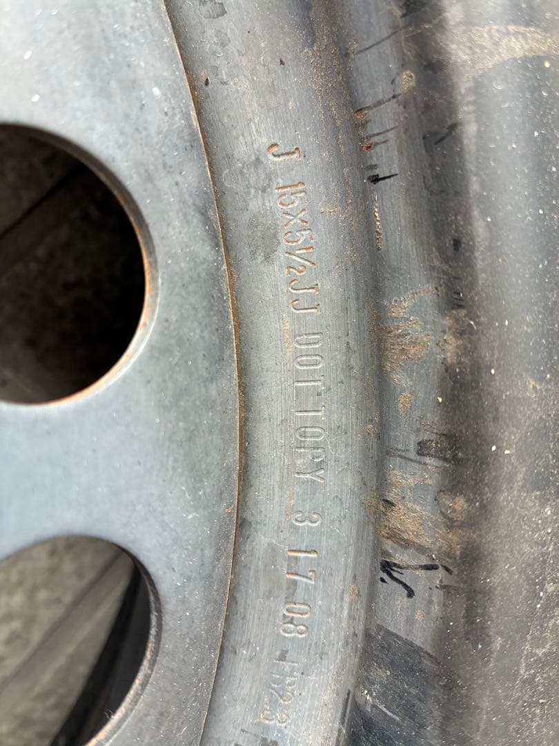 し*の様 メルセデス・ベンツ ホイール キャップ4個セット　usdm