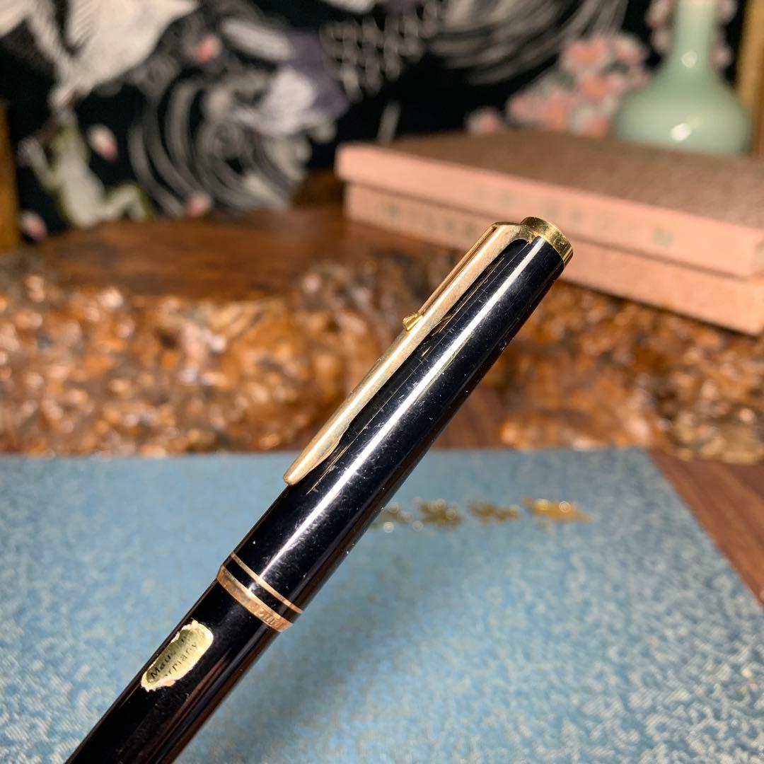 モンブラン ボールペン ハンマートリガー式 ブラック／