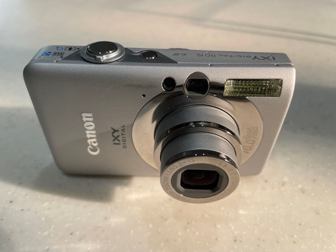 Canon IXY DIGITAL 110 IS 本体＋付属品