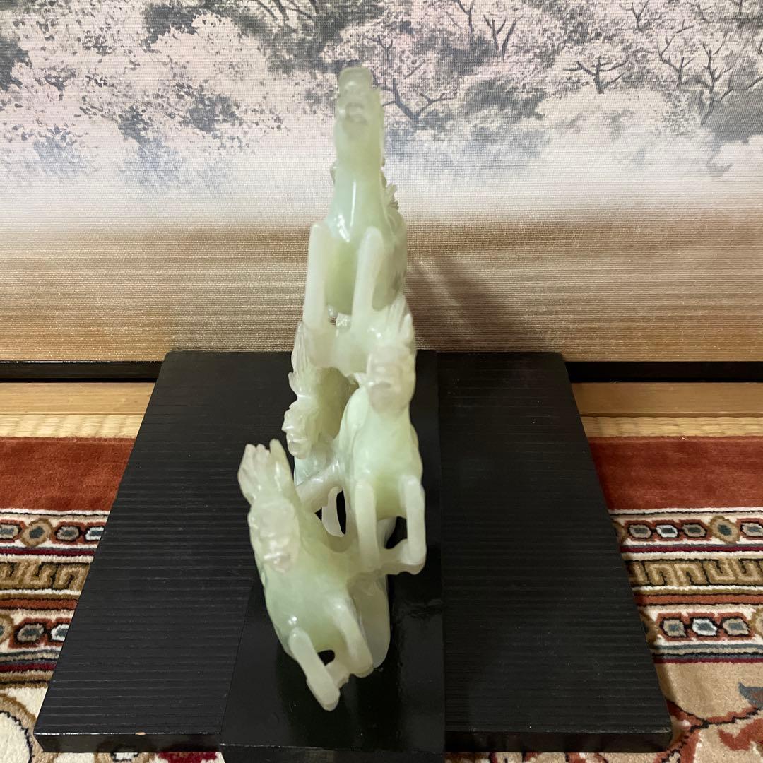 翡翠　五頭馬