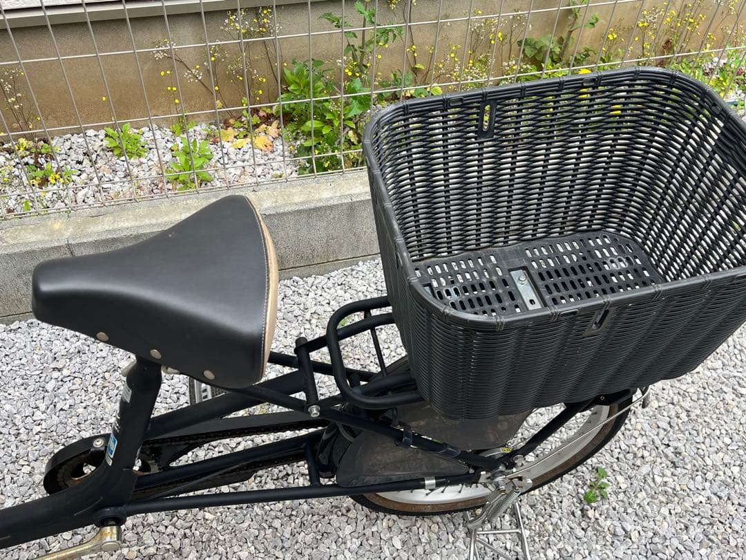 FRACKIES チャイルドシート付き ブラック　ふらっか〜ずシュシュ